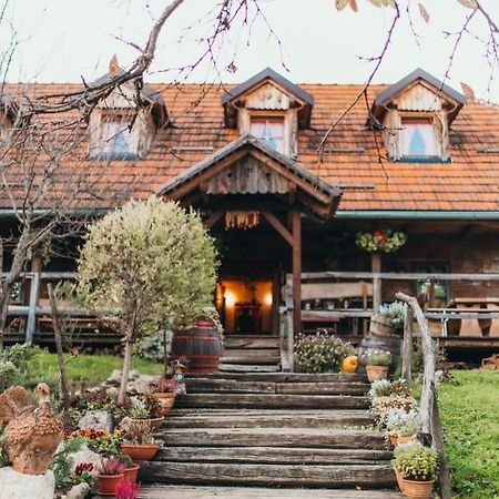 Gresna Pilnica Hotel Klenovnik Kültér fotó