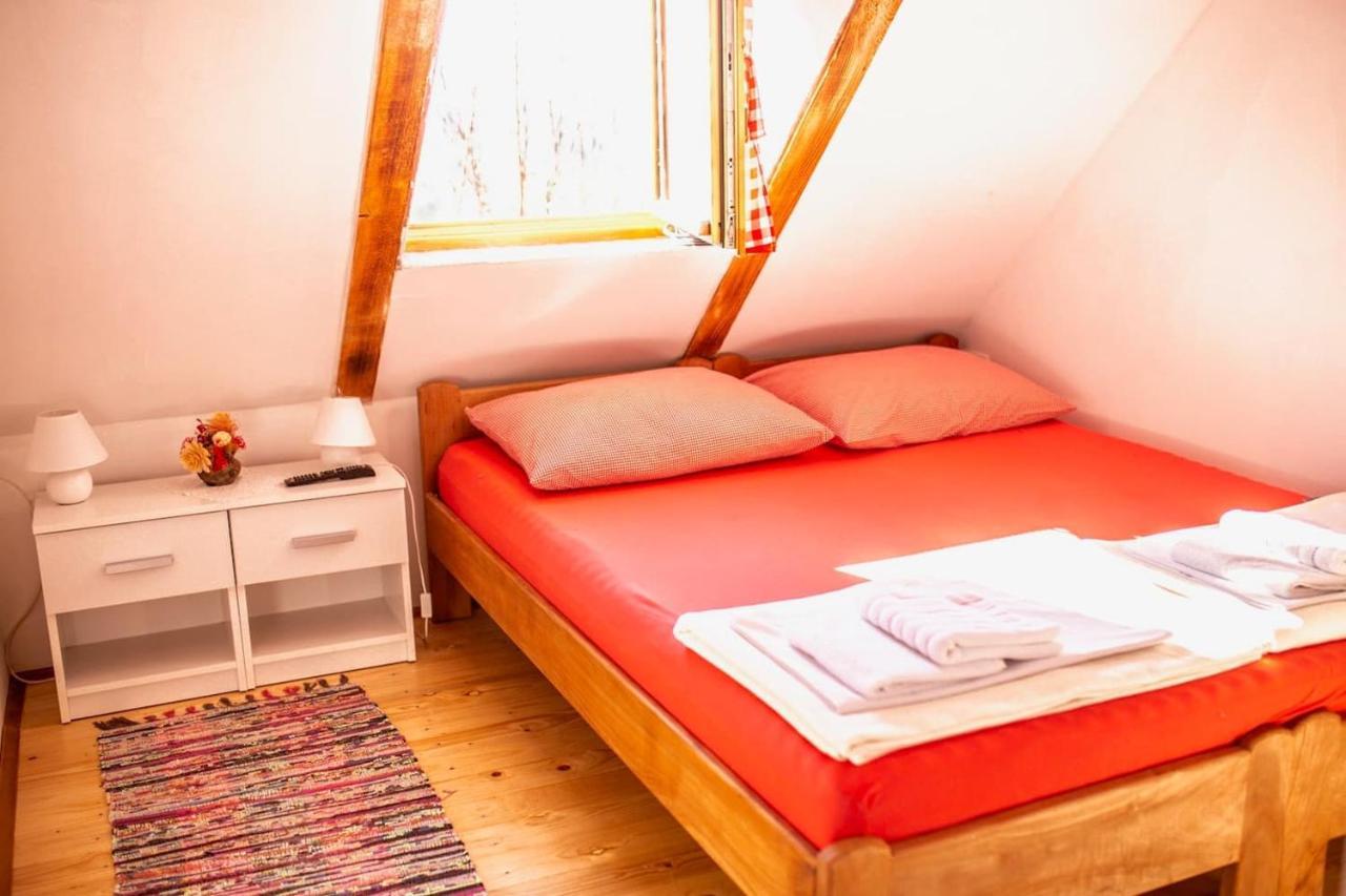 Gresna Pilnica Hotel Klenovnik Kültér fotó