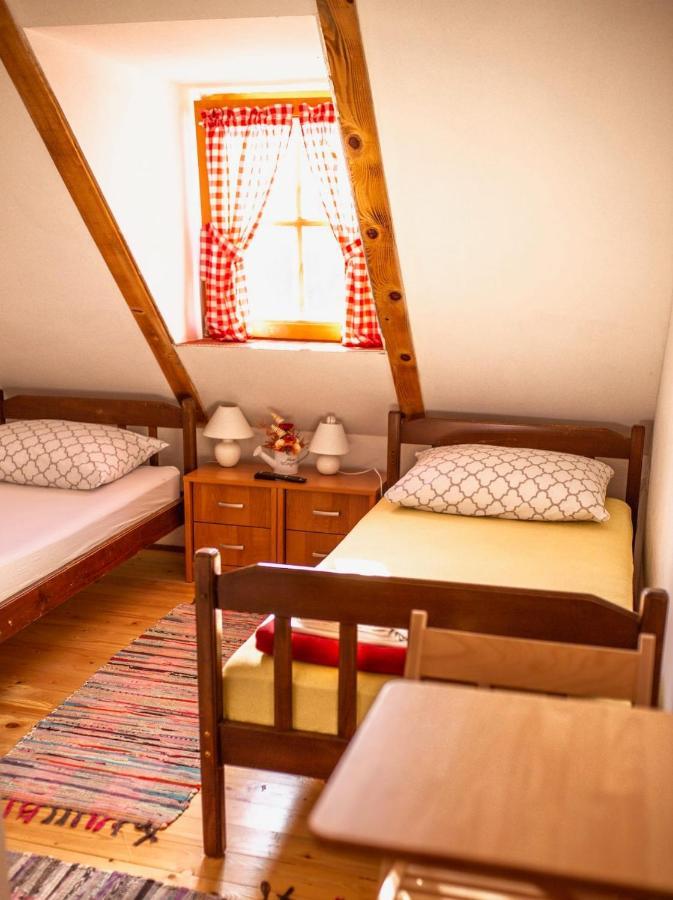 Gresna Pilnica Hotel Klenovnik Kültér fotó